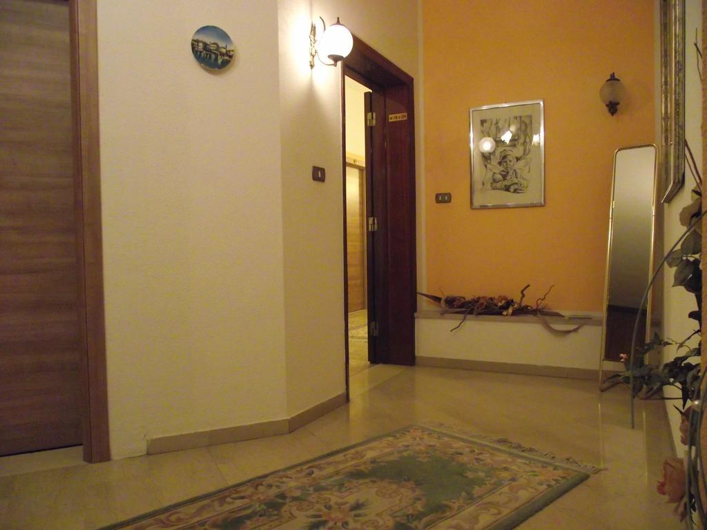 Hotel Ausonia Monte Porzio Exteriör bild